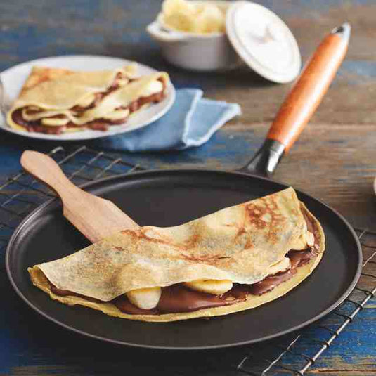 Staub Crepe Pan With Spreader | 11 Inch - Kitchen Switchen